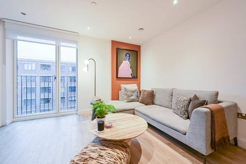 1 bedroom flat for sale, 15 Rookwood Way, London E3