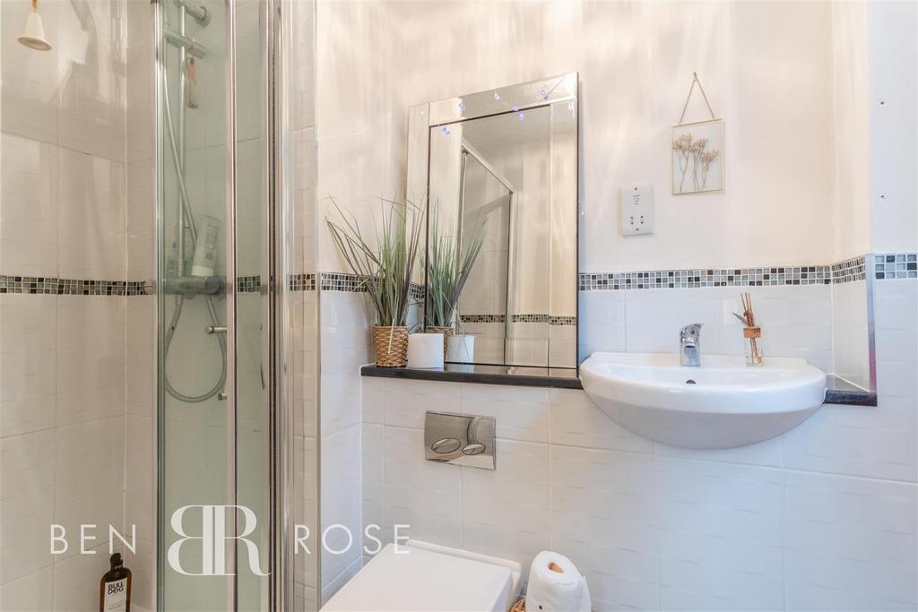 Master Ensuite