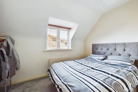 2 bedroom coach house for sale, Woodward Drive, Peterborough, PE4