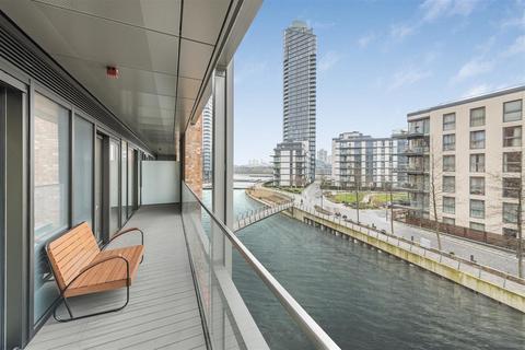 3 bedroom flat to rent, Chelsea Waterfront, Chelsea SW10