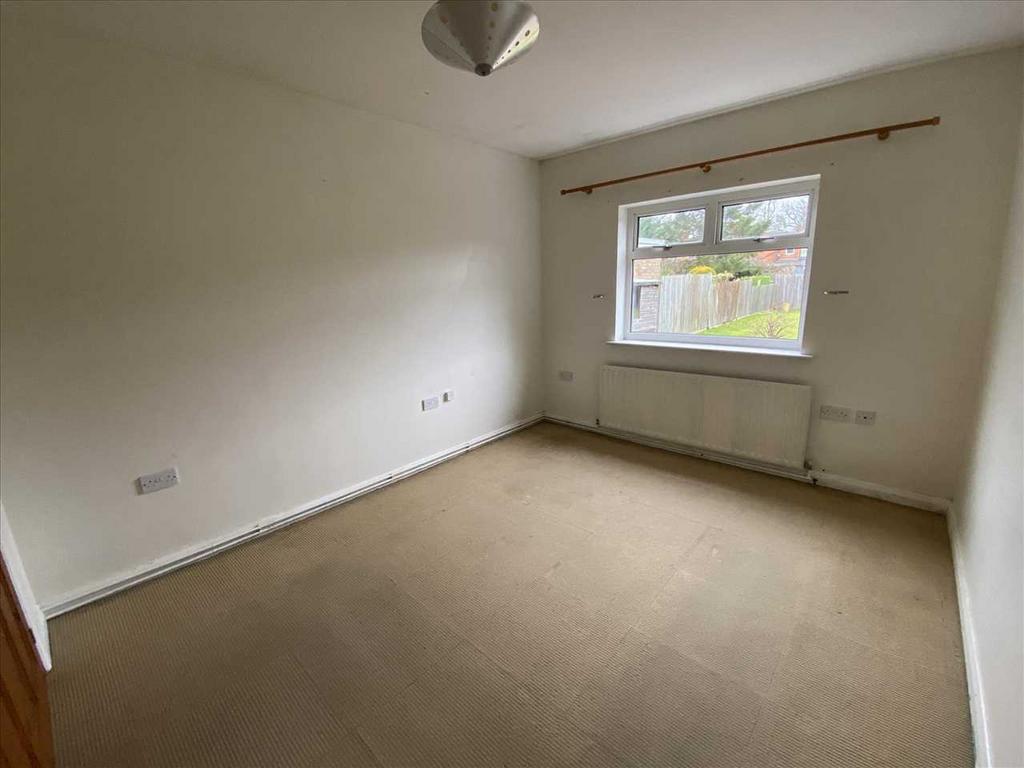 Bedroom 1: