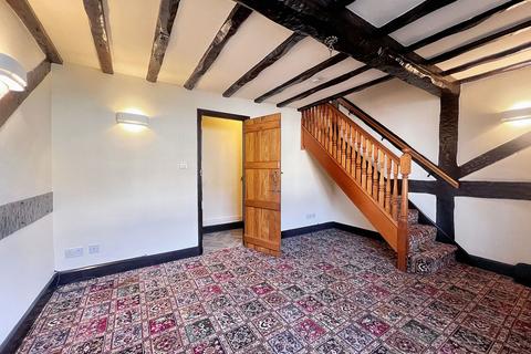 2 bedroom cottage to rent, The Green, Solihull B94