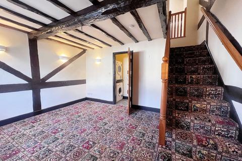 2 bedroom cottage to rent, The Green, Solihull B94