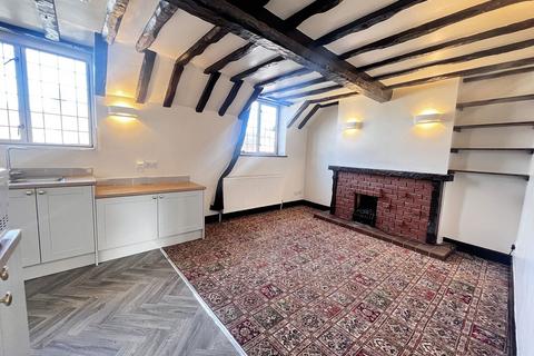 2 bedroom cottage to rent, The Green, Solihull B94