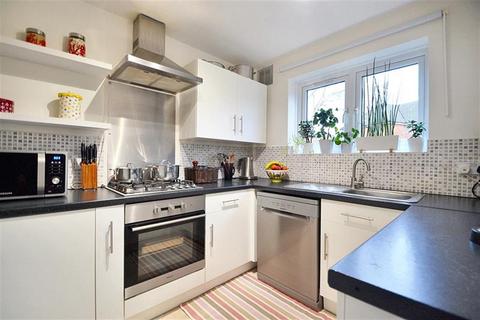 2 bedroom end of terrace house for sale, Colden Common