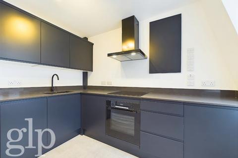 1 bedroom flat to rent, Winnett Street  W1D