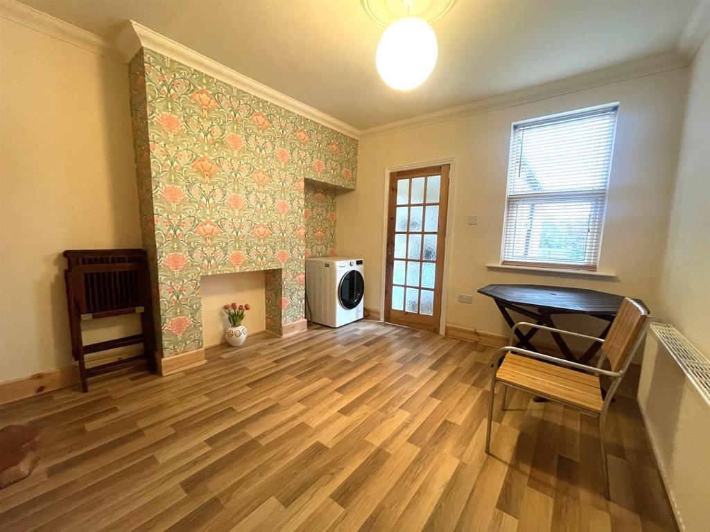 Dining Day Room.jpg