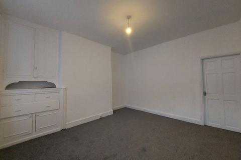 2 bedroom terraced house to rent, Florence Street, Burnley BB11