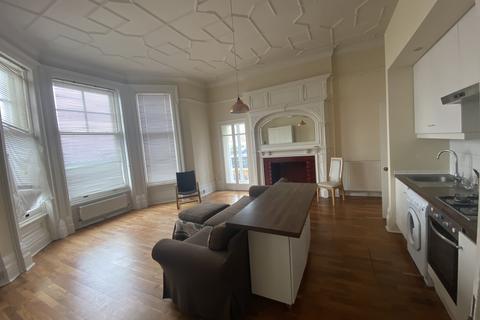 1 bedroom ground floor flat to rent, Kings Gardens, Hove BN3