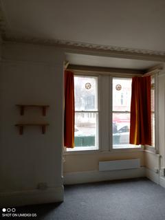 Studio to rent, Portland Road, Hove BN3