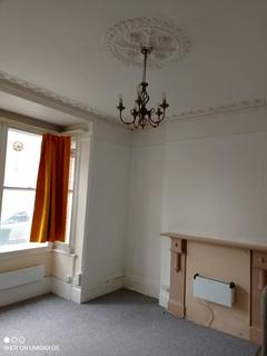 Studio to rent, Portland Road, Hove BN3