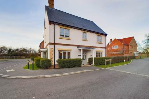 4 bedroom detached house for sale, Wheatley Road, Aston Clinton