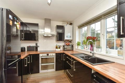 2 bedroom semi-detached house for sale, Sunland Avenue, Bexleyheath, Kent