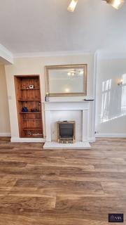 2 bedroom terraced house to rent, Durham Road, Feltham TW14