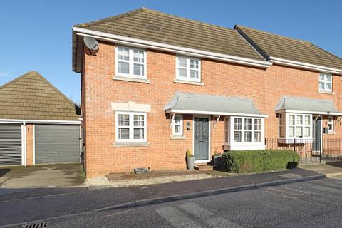 3 bedroom semi-detached house for sale, Milton Crescent, Ongar, CM5