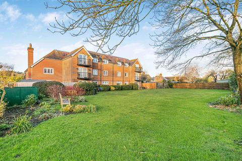 2 bedroom flat for sale, Surrey House, Chilworth, Guildford