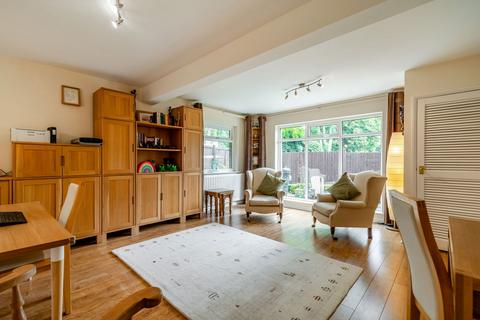 3 Nichols Way, Wetherby, LS22 6AD
