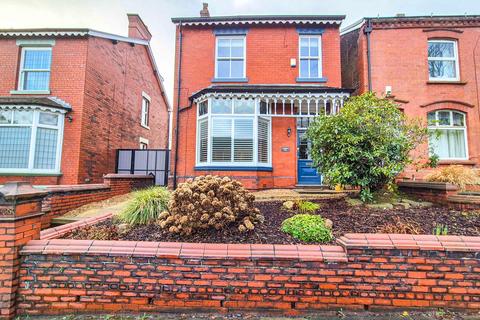 4 bedroom detached house for sale, Middleton Road, Chadderton, OL9