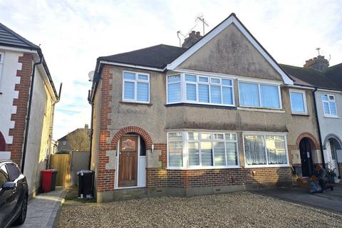 3 bedroom end of terrace house to rent, Newtown Avenue, North Bersted, Bognor Regis