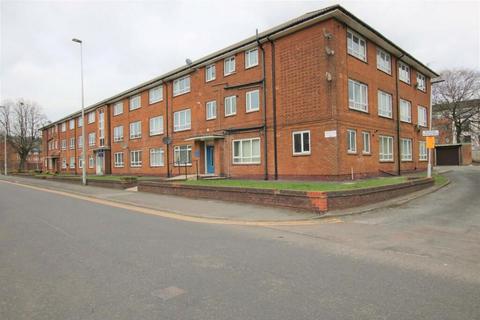 3 bedroom flat for sale, Stonyhurst Road, Blackburn, Lancashire, BB2 1NQ