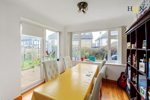 4 bedroom semi-detached house for sale, Cranmer Avenue, Hove BN3