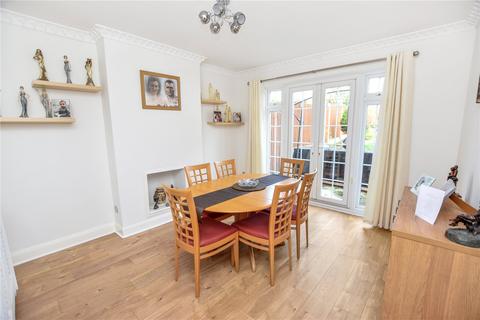 4 bedroom semi-detached house for sale, Halcot Avenue, Bexleyheath, DA6