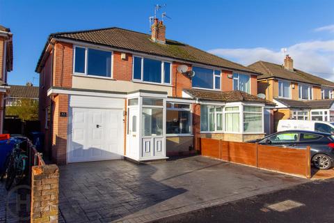 3 bedroom semi-detached house for sale, Sunnybank Road, Astley, Manchester