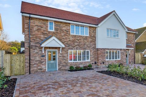 Chilton Close, Penn, Buckinghamshire, HP10