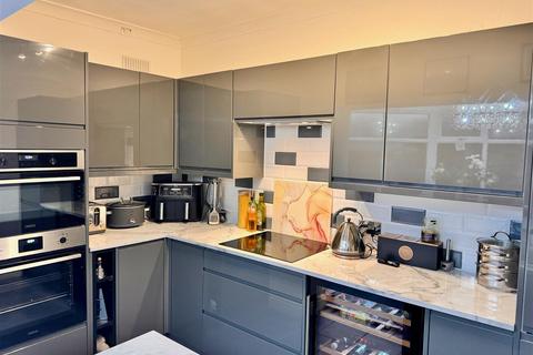 33 Sandon Road, Wolverhampton, WV10 6EL
