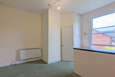 1 bedroom flat to rent, Studio, Flat 2, 5 Old Street, Upton-Upon-Severn, Worcester