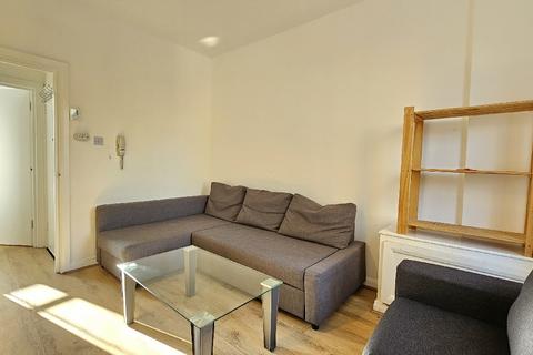 1 bedroom apartment to rent, Goswell Road, London, Clerkenwell