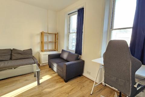 1 bedroom apartment to rent, Goswell Road, London, Clerkenwell