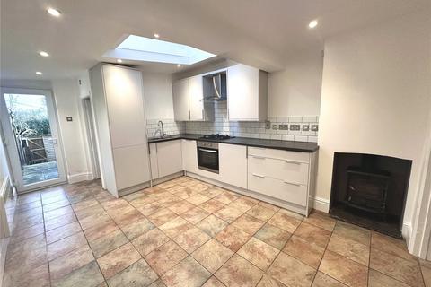 3 bedroom terraced house to rent, St. Marys Place, East Street, Farnham, Surrey, GU9