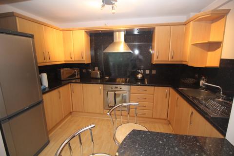 3 bedroom apartment to rent, Vancouver Quay, Salford Quays, Salford, Lancashire, M50