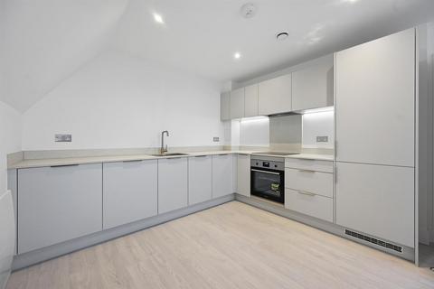 2 bedroom flat to rent, St Albans Road, Watford WD24