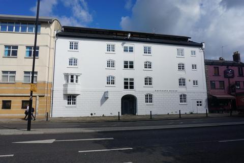 1 bedroom flat for sale, Town Quay, Southampton SO14