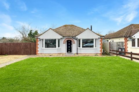 4 bedroom bungalow for sale, Cottenham Road, Histon, Cambridge