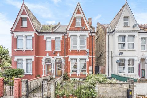 2 bedroom flat to rent, Rosendale Road West Dulwich SE21