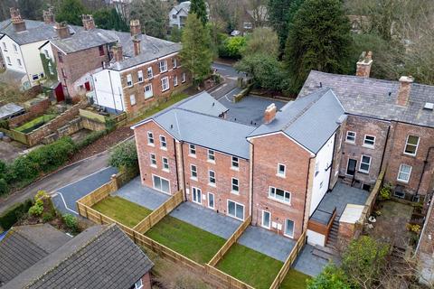 3 bedroom house for sale, Silvan Court, Macclesfield