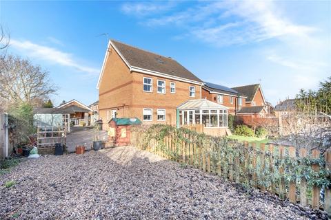 9 Brantingham Gardens, Bawtry, Doncaster, DN10 6XJ