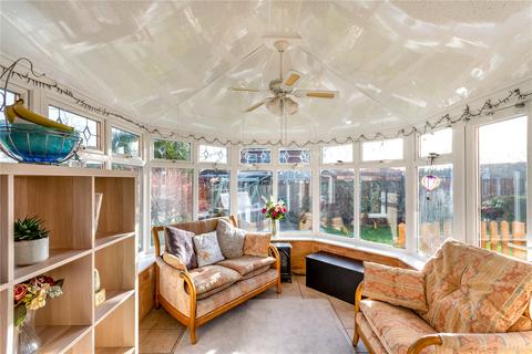 9 Brantingham Gardens, Bawtry, Doncaster, DN10 6XJ