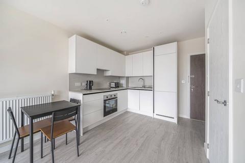 1 bedroom flat for sale, Henry Strong Road, Harrow, London, HA1