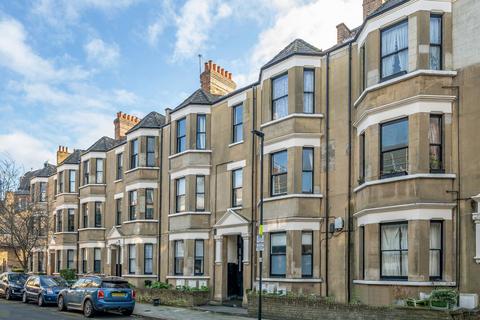 2 bedroom flat for sale, Mowll Street, Oval