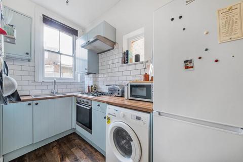 2 bedroom flat for sale, Mowll Street, Oval