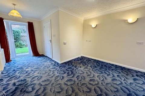 1 bedroom retirement property for sale, St. Radigund's Street, Canterbury CT1