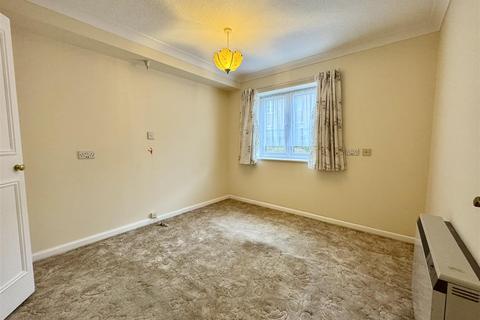 1 bedroom retirement property for sale, St. Radigund's Street, Canterbury CT1