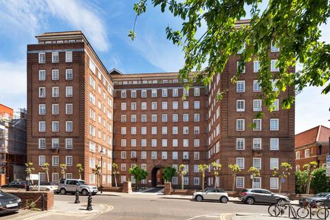 Swan Court, Chelsea Manor Street, Chelsea SW3