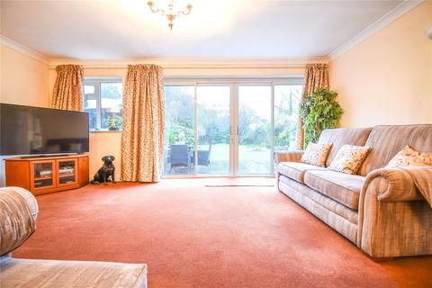 34 Frays Avenue, West Drayton, UB7 7AG