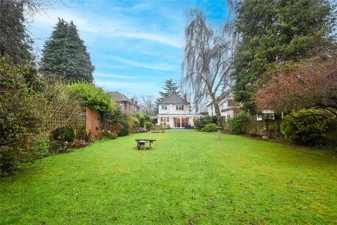 34 Frays Avenue, West Drayton, UB7 7AG