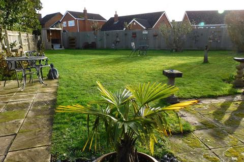 3 bedroom detached bungalow for sale, Proctors Close, Fleet Hargate